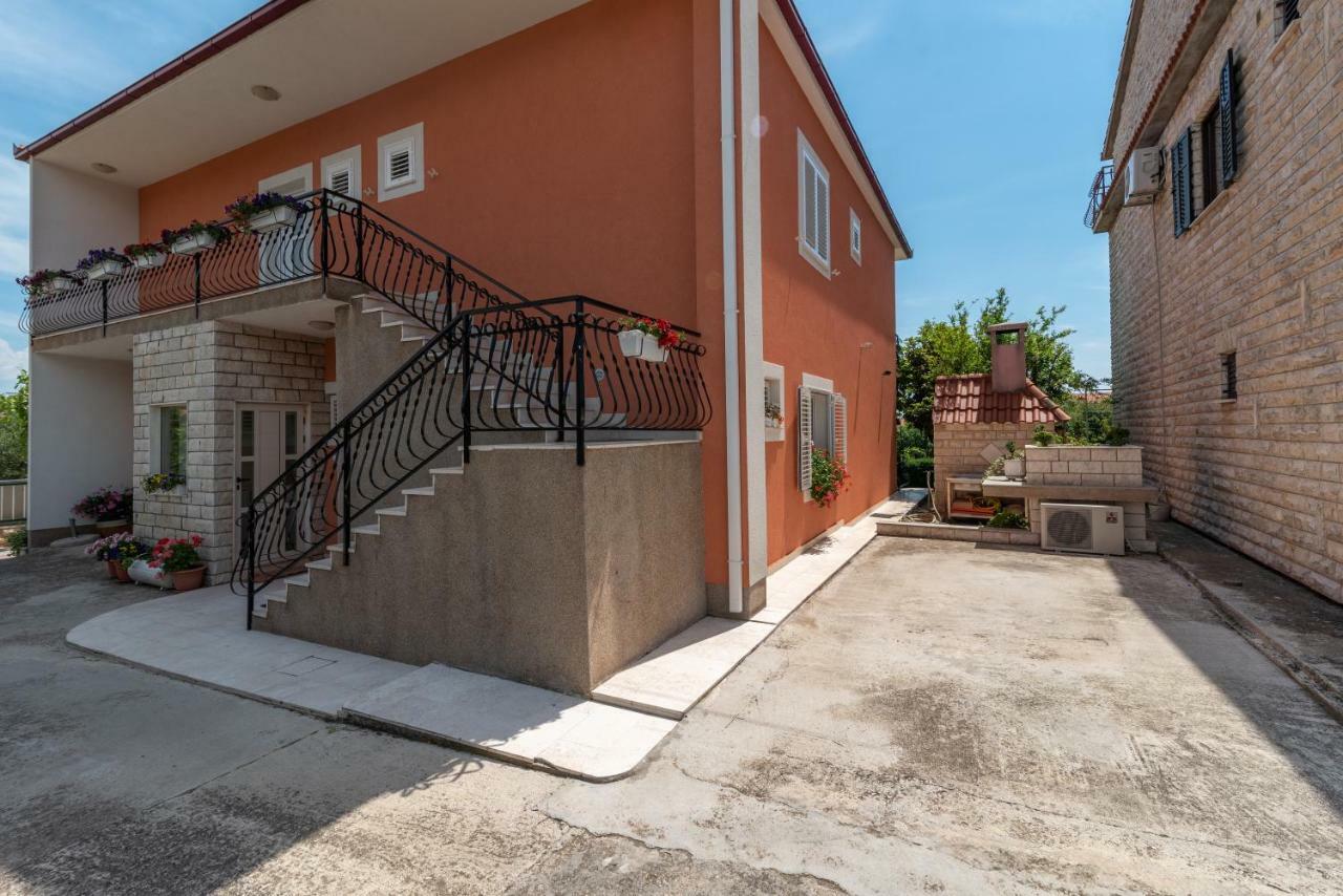 Marinella Apartment Trogir Luaran gambar