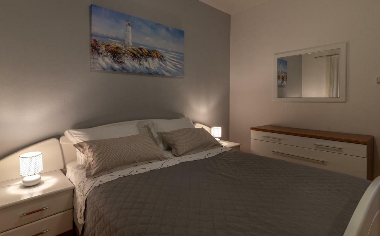 Marinella Apartment Trogir Luaran gambar