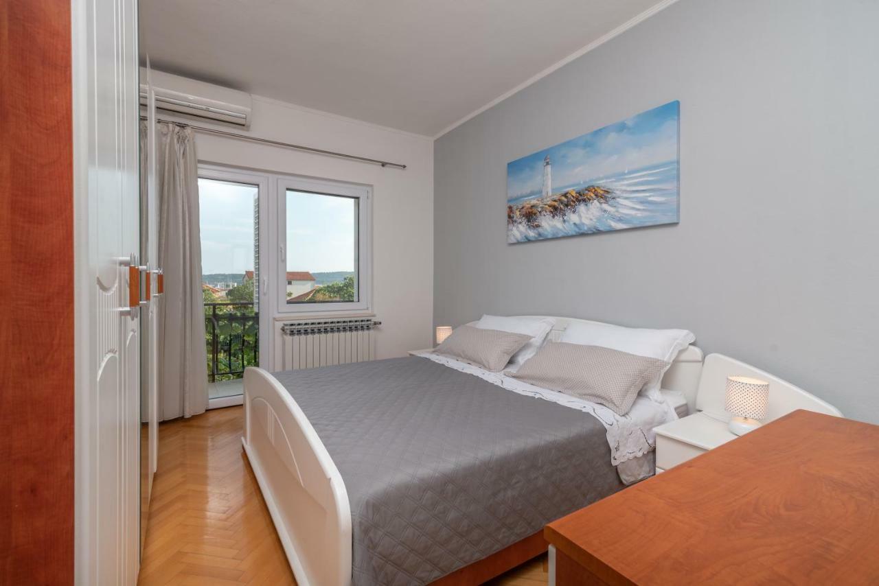 Marinella Apartment Trogir Luaran gambar