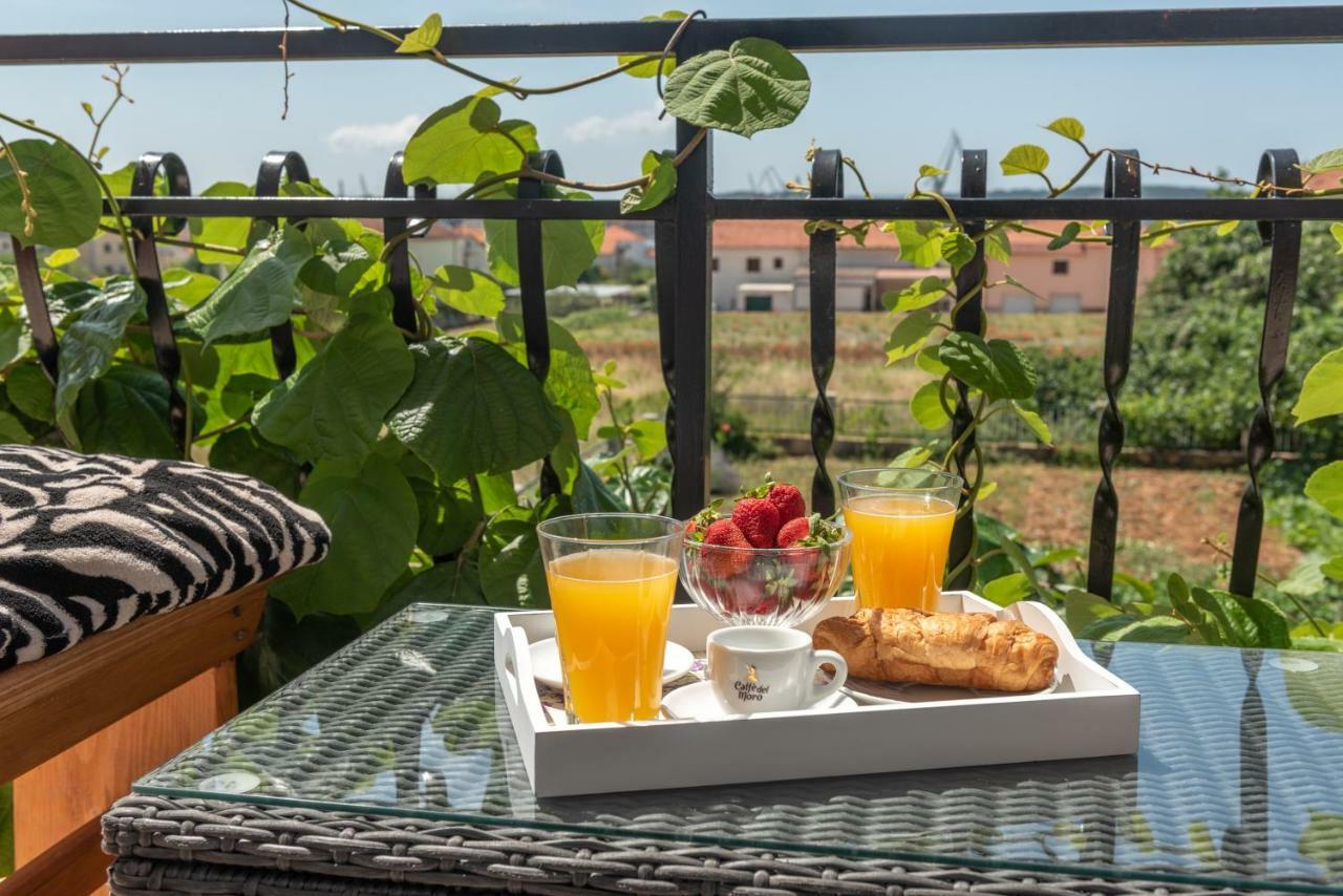 Marinella Apartment Trogir Luaran gambar