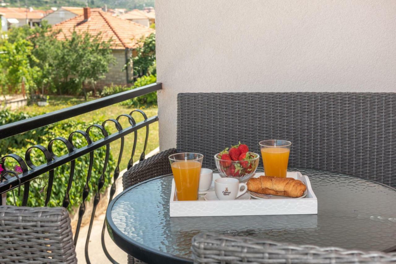 Marinella Apartment Trogir Luaran gambar