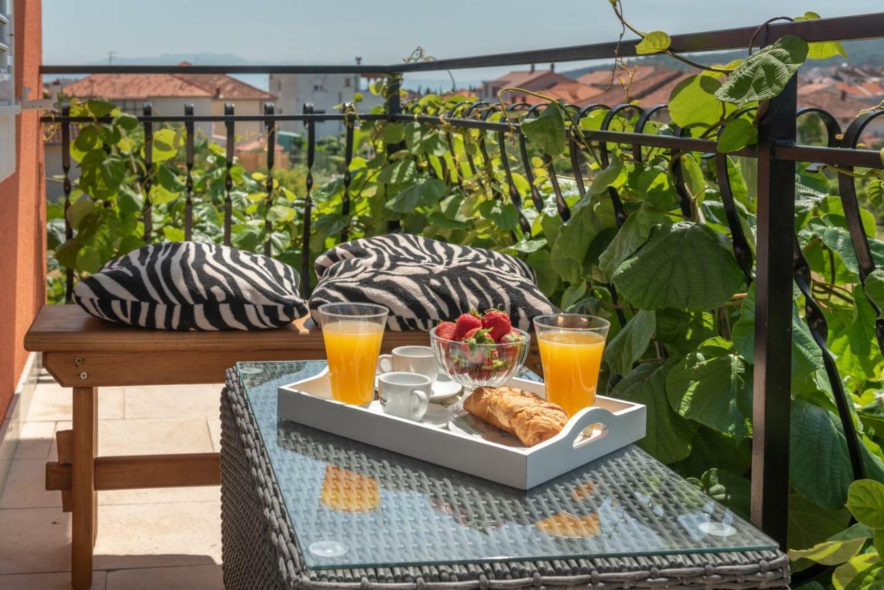 Marinella Apartment Trogir Luaran gambar
